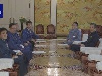 国会議員の被災地視察はしばらく慎むべし。被災地以外で政治家が防災服を着る理由は…？