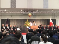 豊洲市場開場記念式典における知事スピーチの違和感。「総合物流拠点」の基本方針はどこへ？