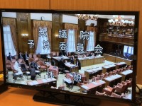 【追記あり】専門家が決死の告発、記者周辺も感染…国会は桜で、小泉大臣は新年会に出席か