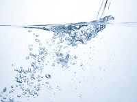「水道民営化は世界中で失敗！」「世界の潮流は再公営化」の嘘をあばく