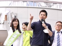 吉村パワー、衰えず。現状維持微修正VS抜本改革、維新案で出産の「完全無償化」を